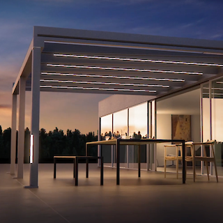 FORMVOLLENDETE ÜBERDACHUNG