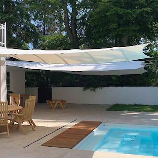 ERSTKLASSIGE SONNENSEGEL