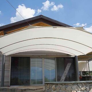 ERSTKLASSIGE SONNENSEGEL