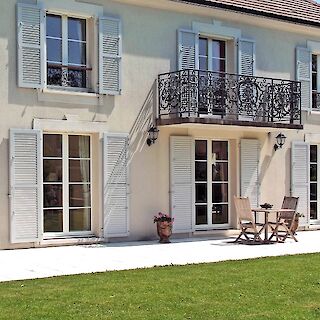 KLAPP- UND SCHIEBELÄDEN