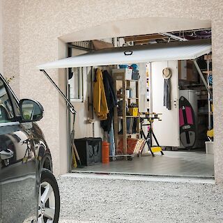 PER SMARTPHONE UND TABLET STEUERBAR