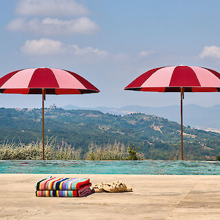 SONNENSCHIRME FÜR DEN PRIVATEN BEREICH